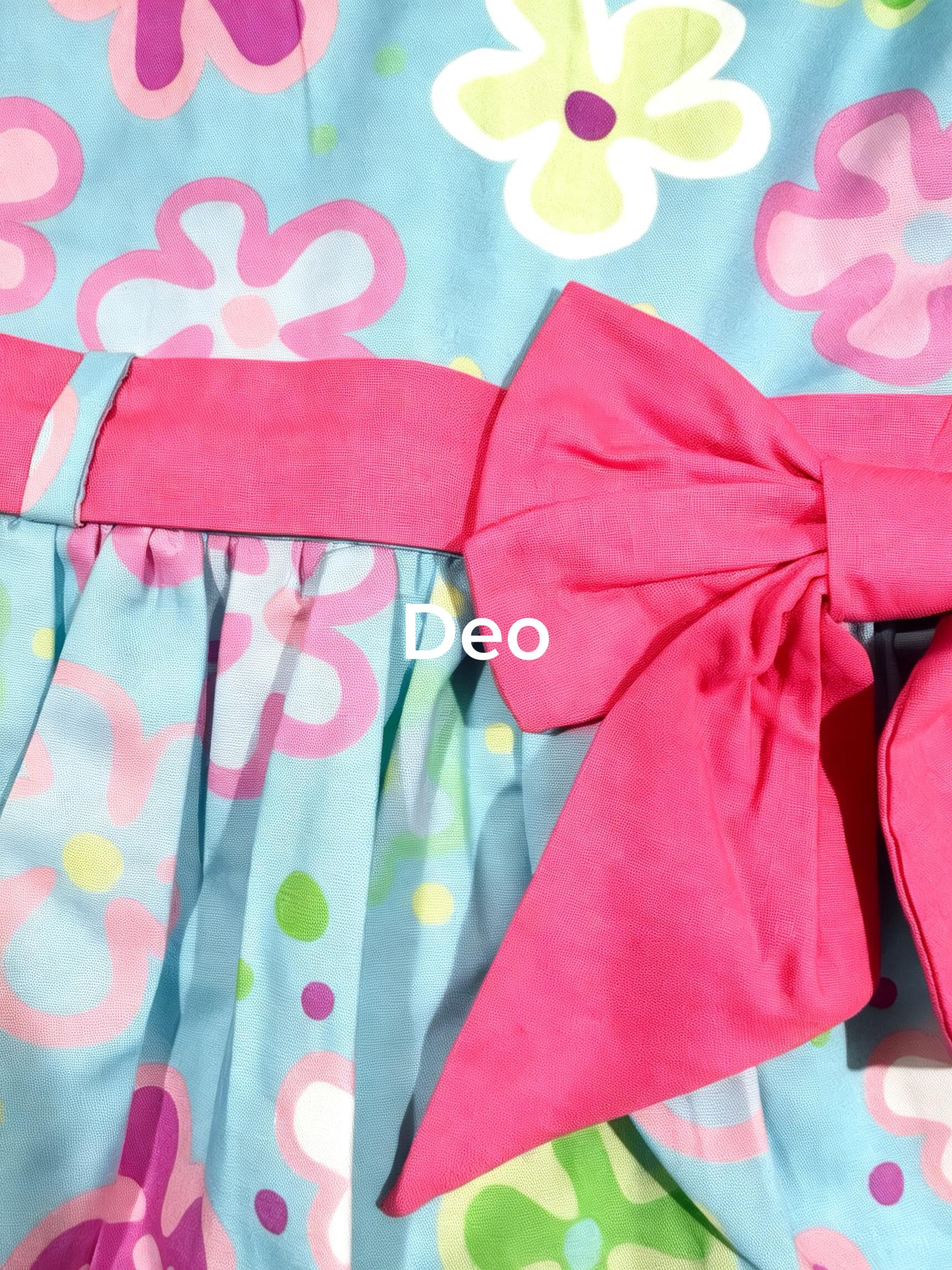 Pink bow with daisy flowers frock